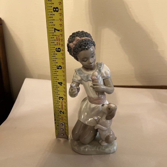 Rare Lladro Black Legacy Collection: #5836 "Sharing Sweets" Figurine, Girl, Dog - Picture 14 of 14